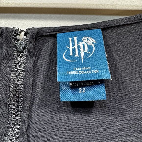 TORRID x HARRY POTTER  Womens Size 22 Great Hall Border Renaissance Style Dress - Picture 6 of 16